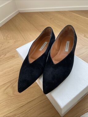 Emme Parsons Black Suede Pointed-Toe Ballet Flats